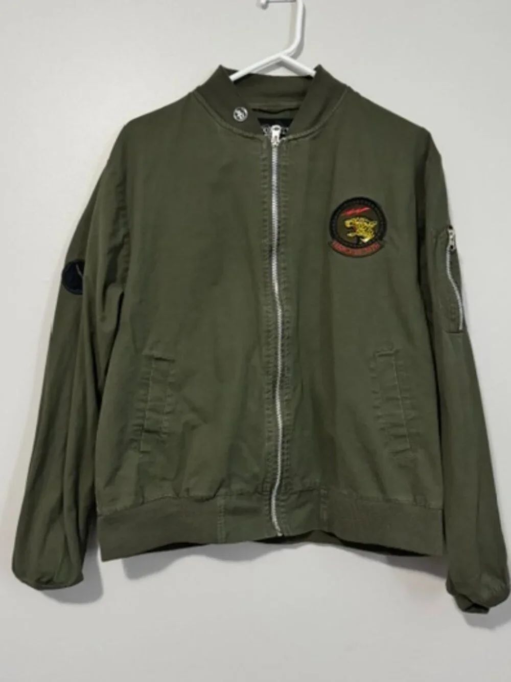 Men's Brooklyn Standard Long Sleeve Bomber Jacket Color Green Size Medium
